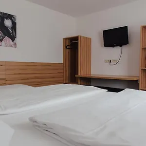 Otel Drei Kreuz - Self Check In, Salzburg